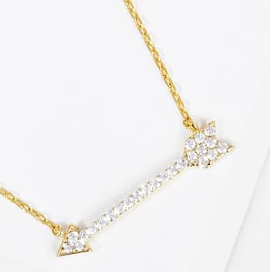 Necklace with arrow pendant